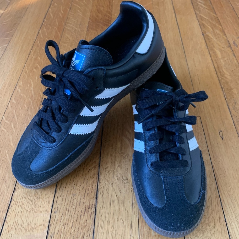 ADIDAS SAMBAS